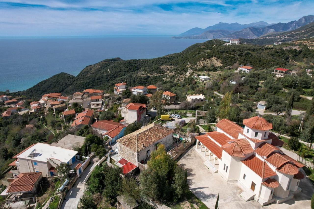 Duka'S House Hotel Lukove Exterior photo