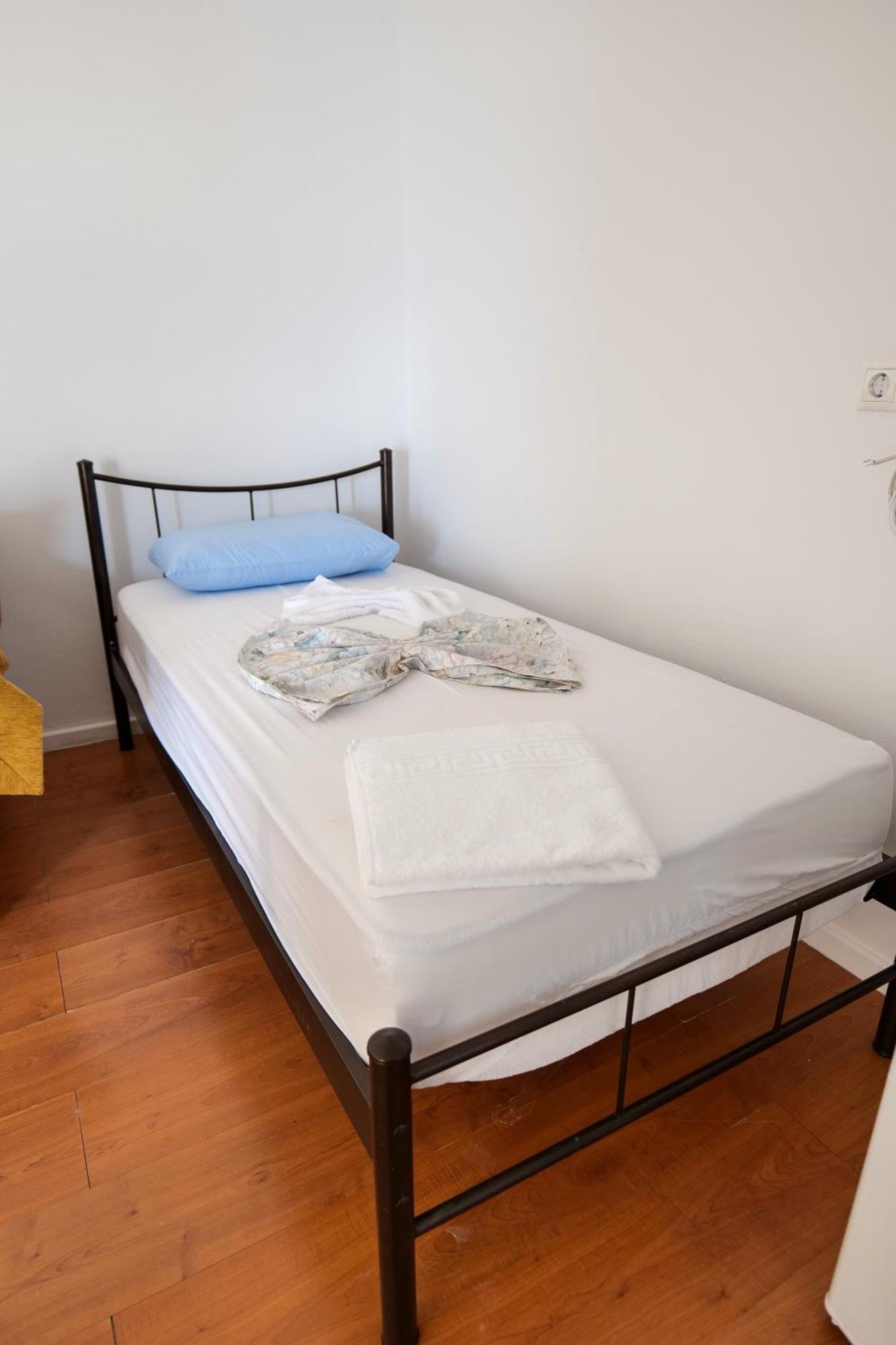 Duka'S House Hotel Lukove Room photo